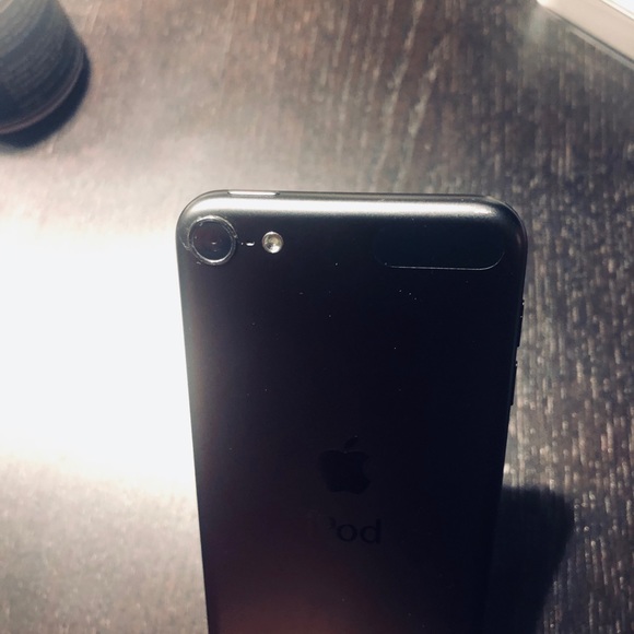 iPod 6th generation 32 gb used space grey - Picture 6 of 8